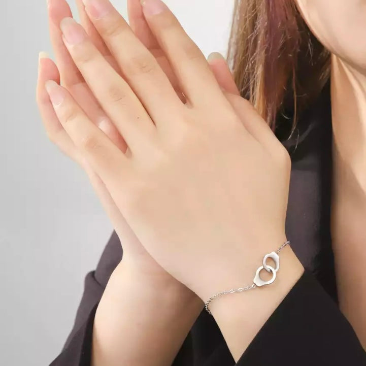 Handcuff Armbandje